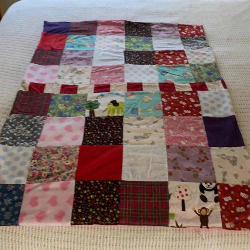 Vintage baby crib quilted blanket
